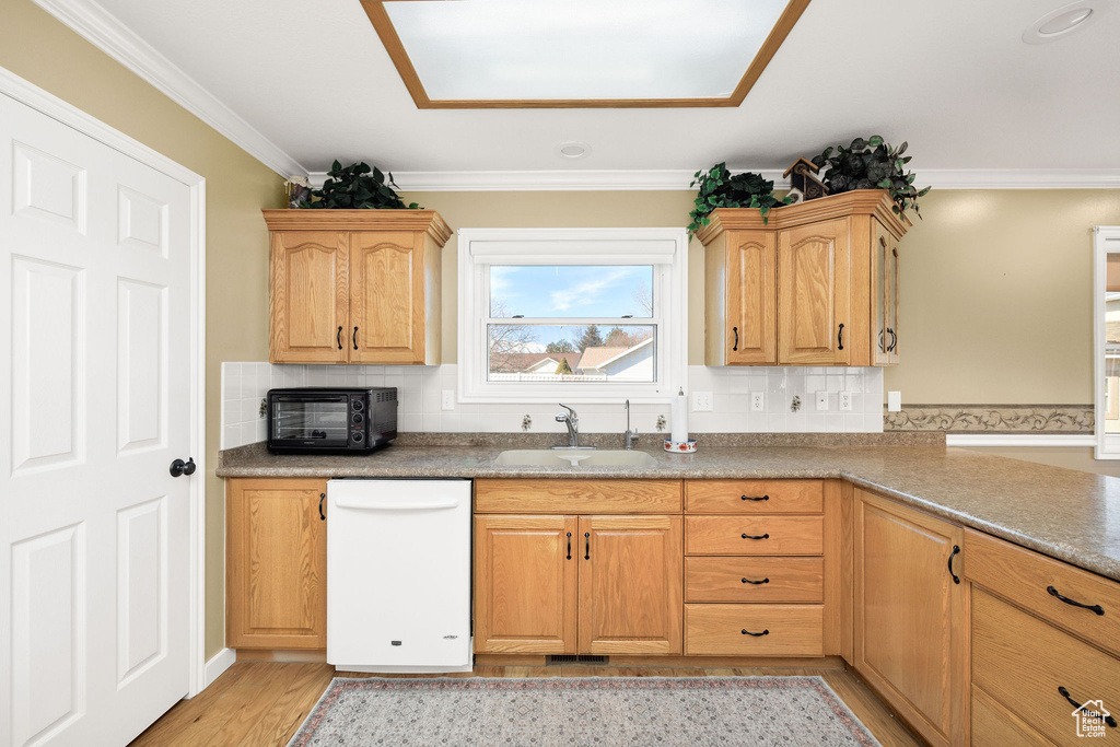 Photo 6 for MLS #2111726 at 897 N 250 West