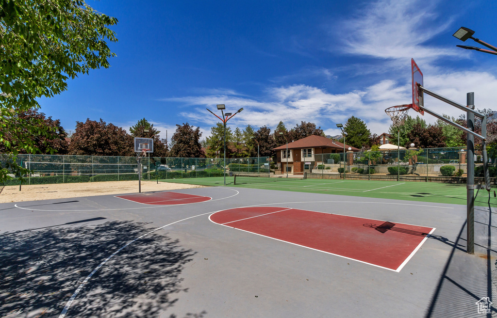 Photo 40 for MLS #2111728 at 1235 E Cottonwood Hills Dr