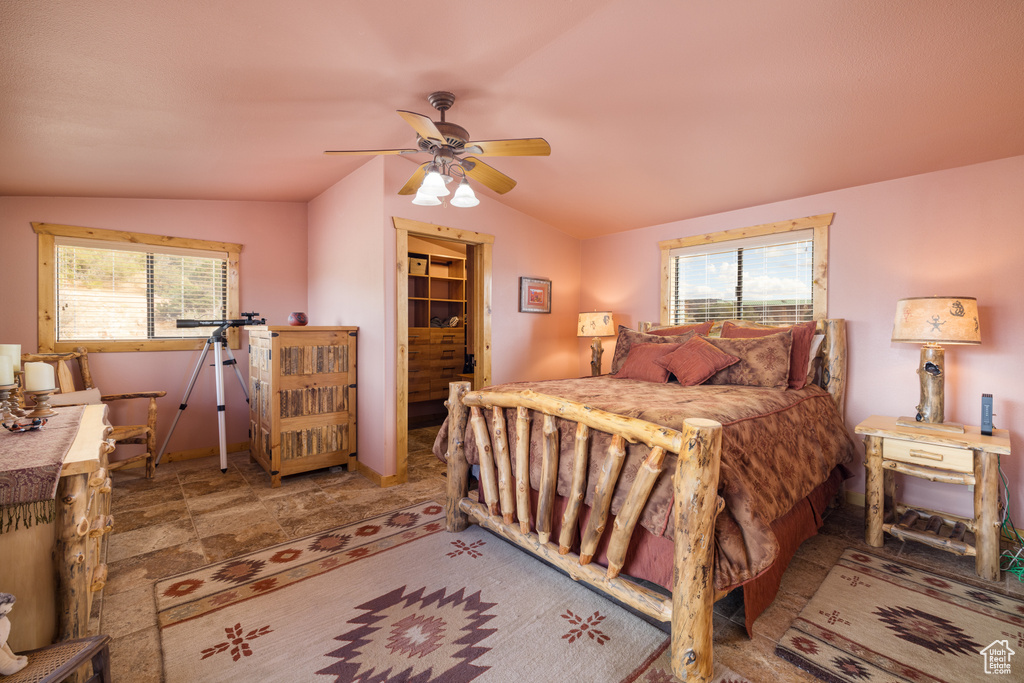 10 PIONEER DR. Moab, UT 84532