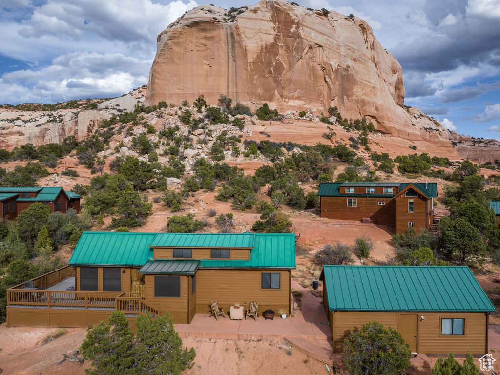 10 PIONEER DR. Moab, UT 84532