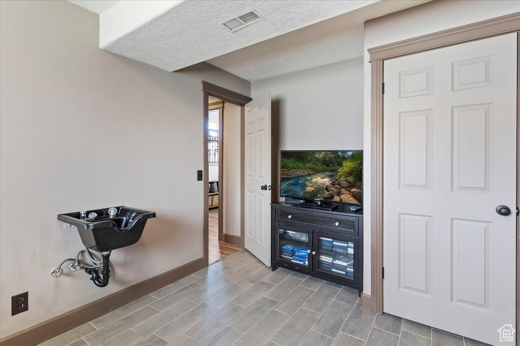 Photo 24 for MLS #2111737 at 1030 W 1600 North