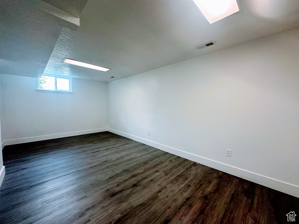 Photo 17 for MLS #2111739 at 3925 Nordin Ave
