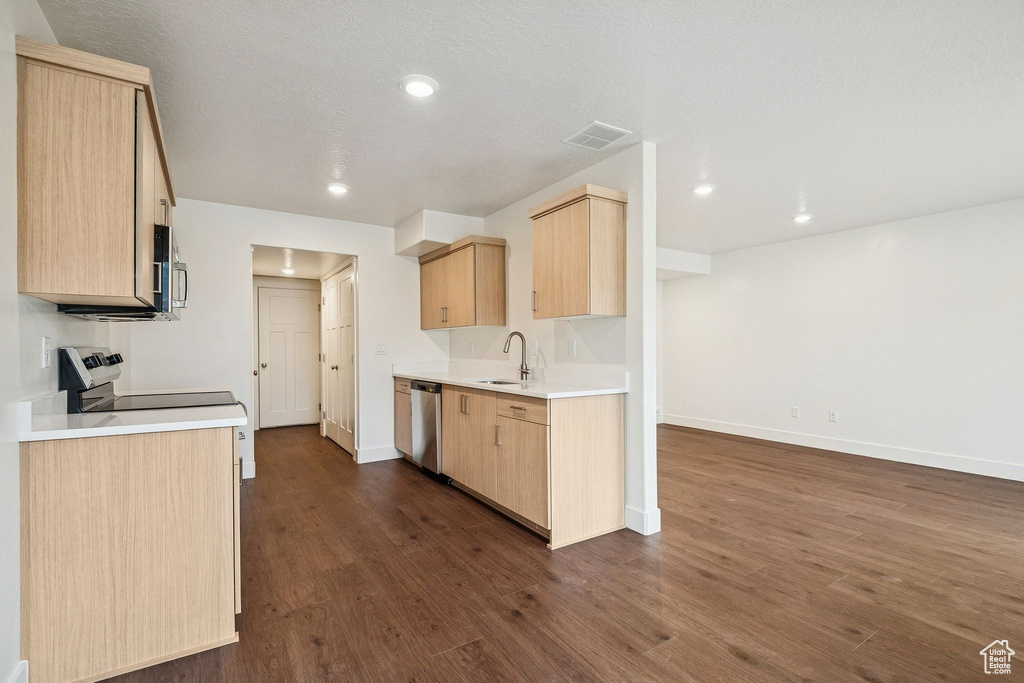1615 N ANGEL ST #G Layton, UT 84041