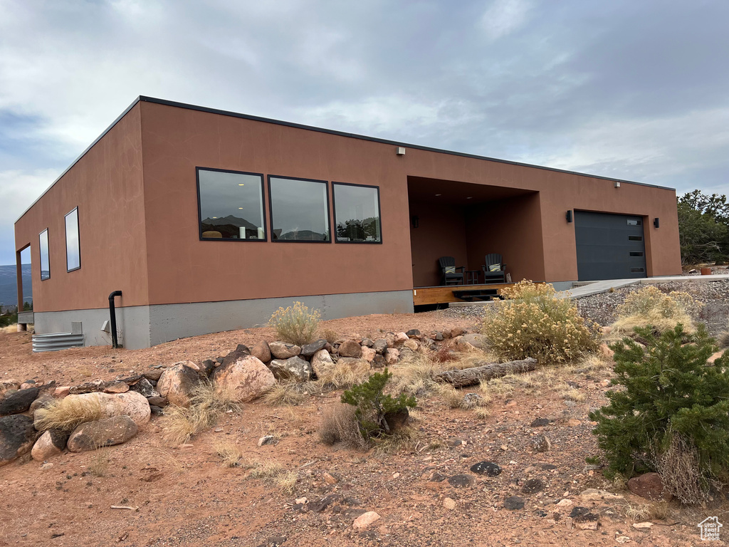 405 W 1000 N Torrey, UT 84775