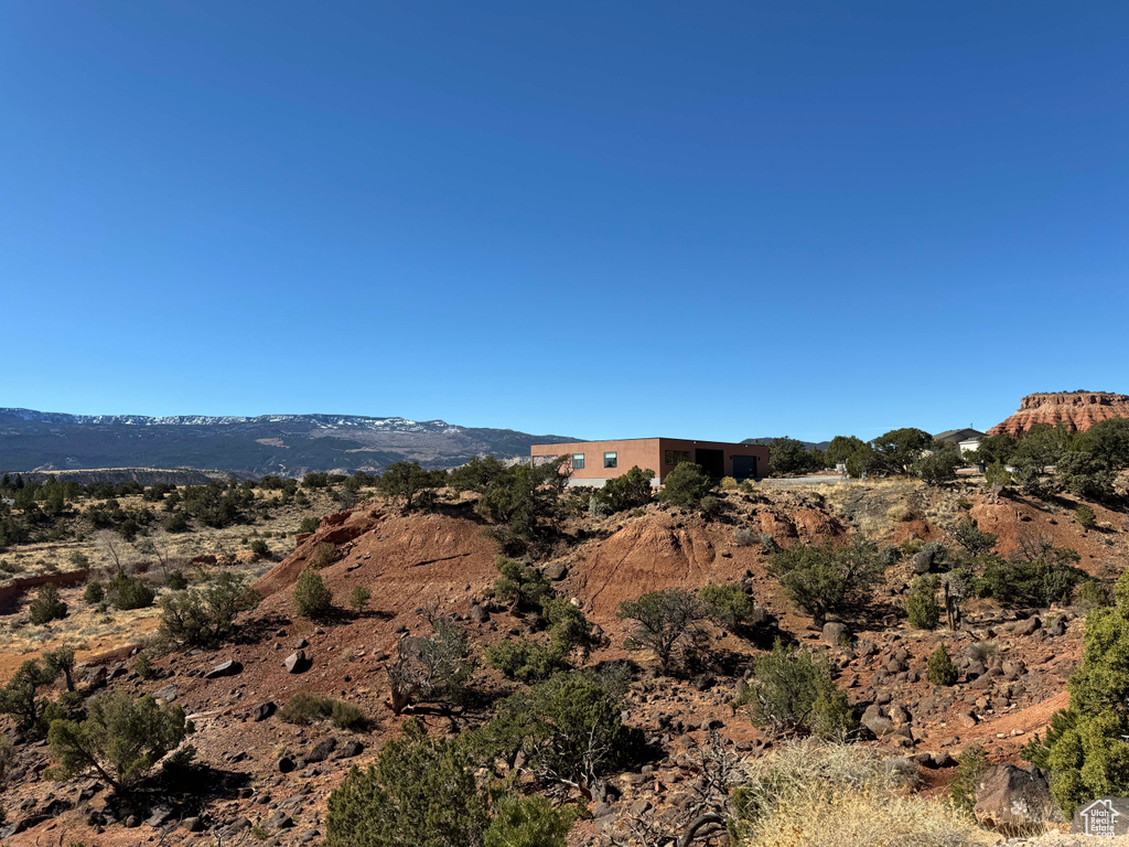 405 W 1000 N Torrey, UT 84775