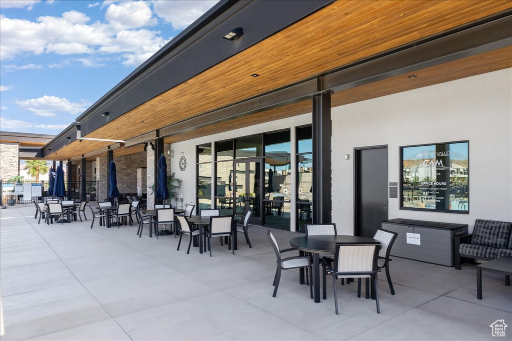 1554 S RIPPLE ROCK DR Washington, UT 84780