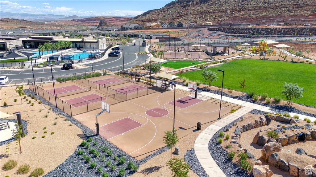 1554 S RIPPLE ROCK DR Washington, UT 84780