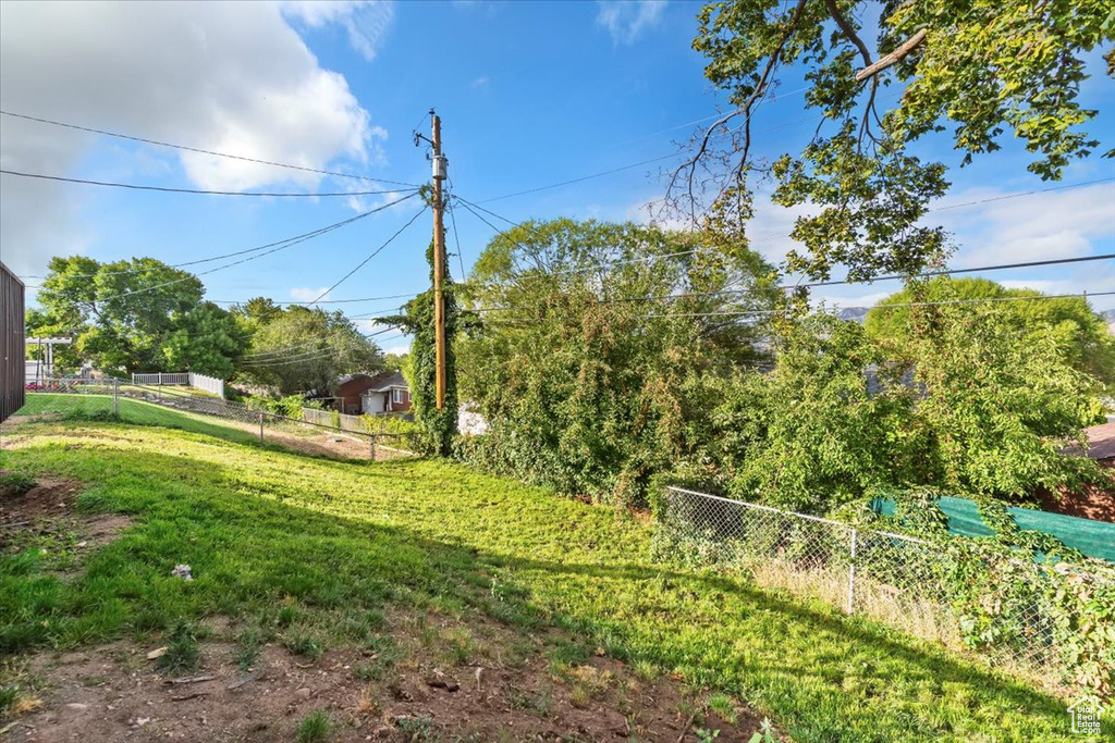 548 W 5150 S Washington Terrace, UT 84405