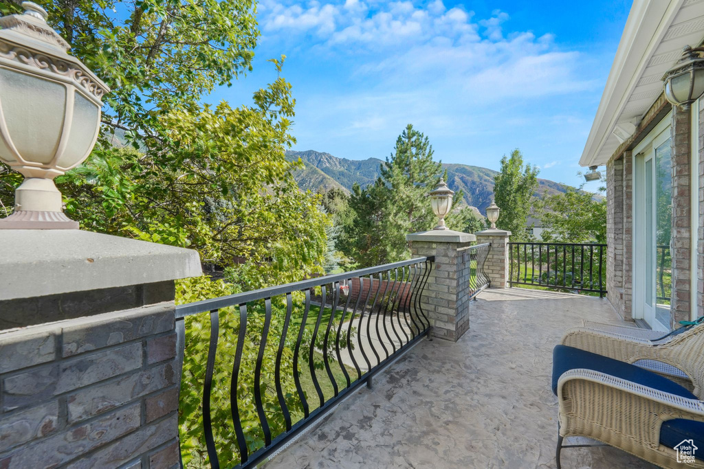 37 WANDERWOOD WAY Sandy, UT 84092