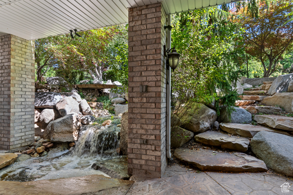 Photo 49 for MLS #2111775 at 37 Wanderwood Way