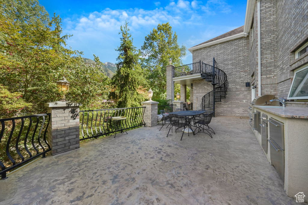 37 WANDERWOOD WAY Sandy, UT 84092