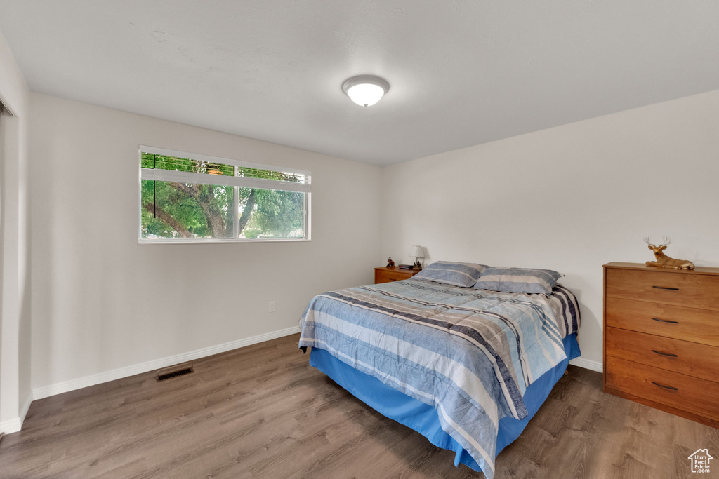 Photo 11 for MLS #2111787 at 2126 W Happiness Dr