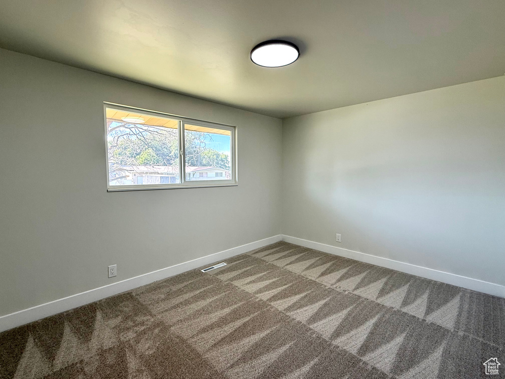 2418 W 4750 S Roy, UT 84067