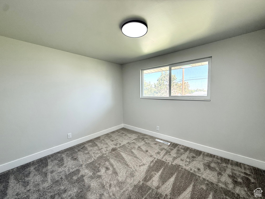 2418 W 4750 S Roy, UT 84067