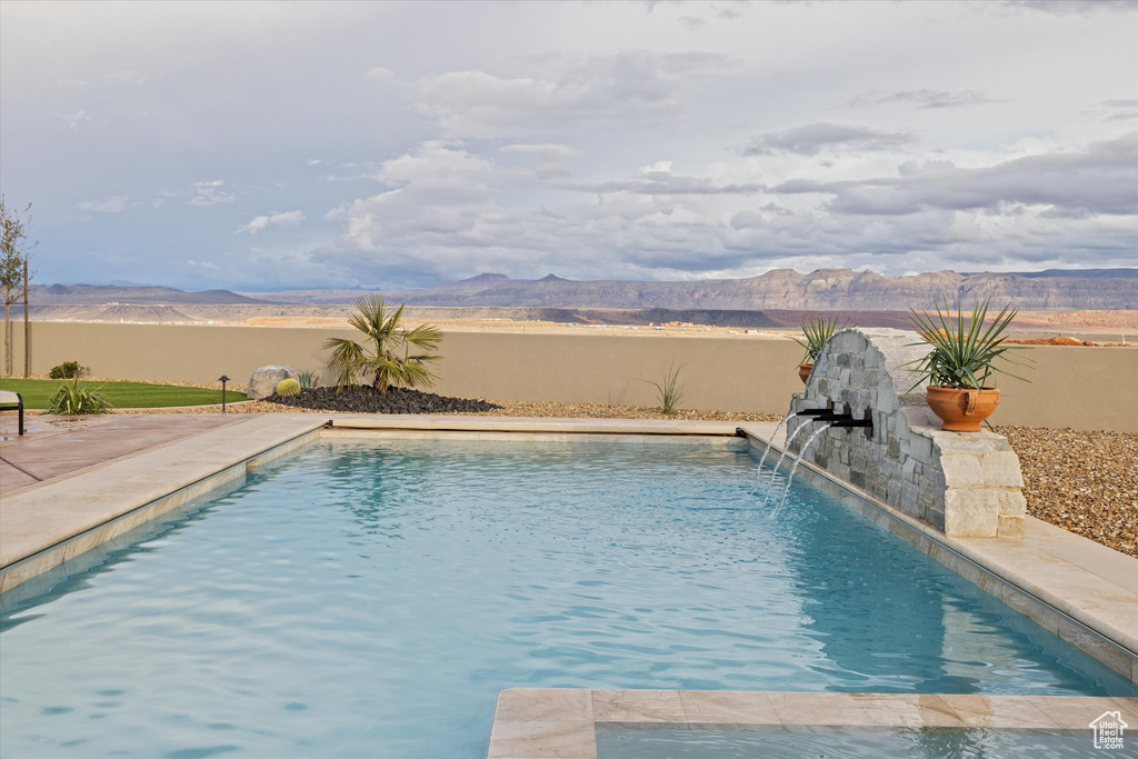 Photo 34 for MLS #2111795 at 5627 W Desert Dream