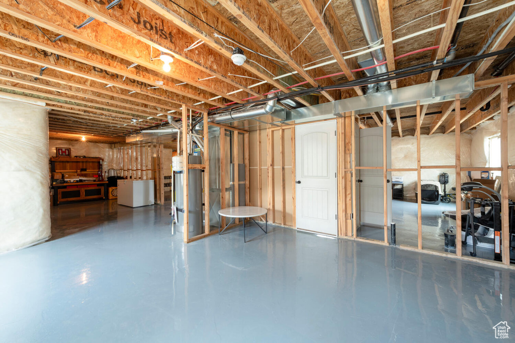 6122 W COUNTRY APPLE CT West Valley City, UT 84128