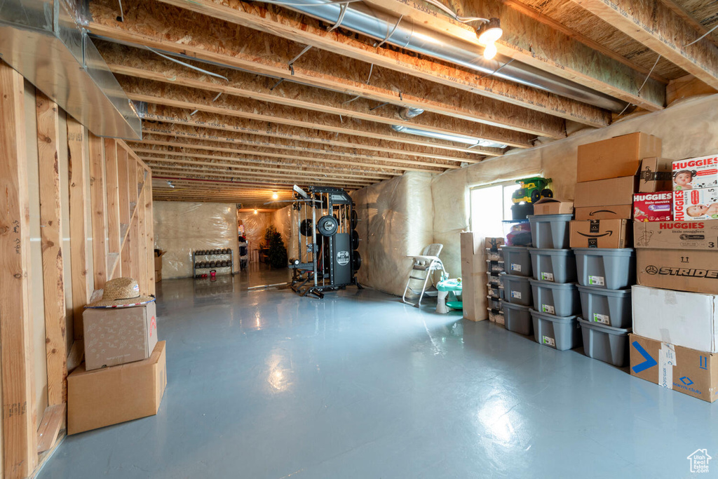 6122 W COUNTRY APPLE CT West Valley City, UT 84128