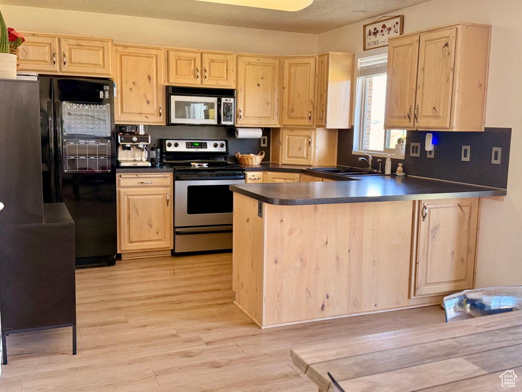 Photo 7 for MLS #2111802 at 3130 W 3600 South