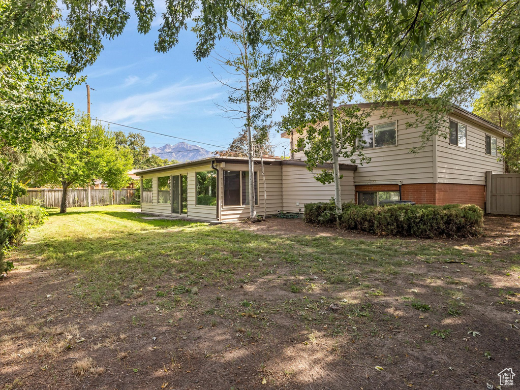 1179 E 6200 S Murray, UT 84121