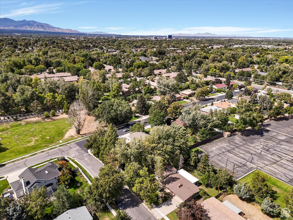 1179 E 6200 S Murray, UT 84121