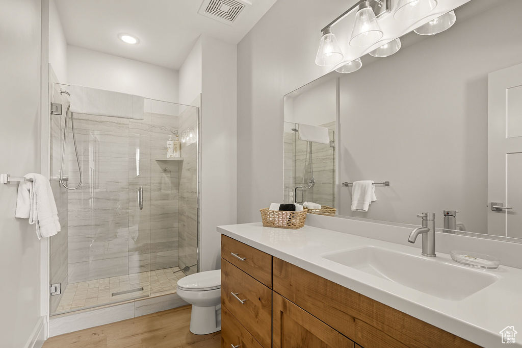 Photo 18 for MLS #2111810 at 875 S Lincoln Ave #2