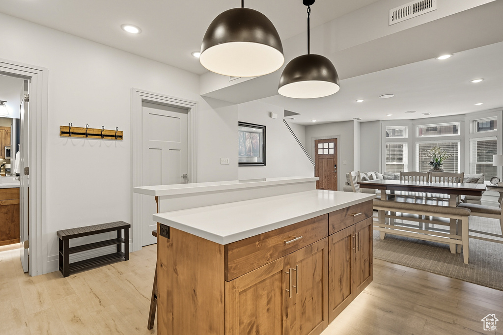 Photo 11 for MLS #2111810 at 875 S Lincoln Ave #2