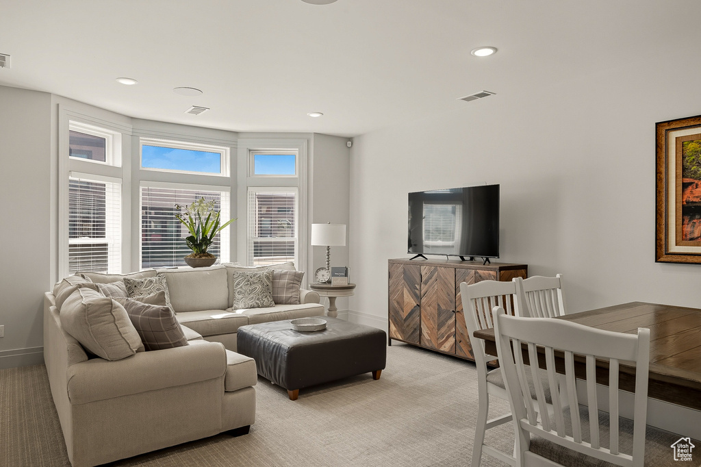 Photo 5 for MLS #2111810 at 875 S Lincoln Ave #2