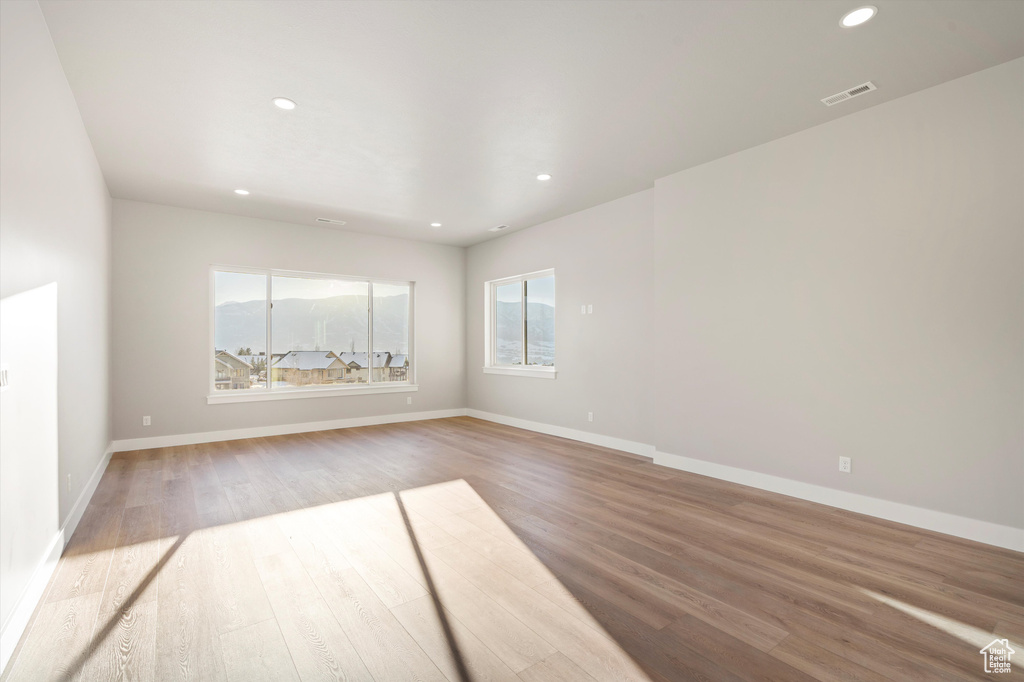 5713 E ELKHORN DR Eden, UT 84310