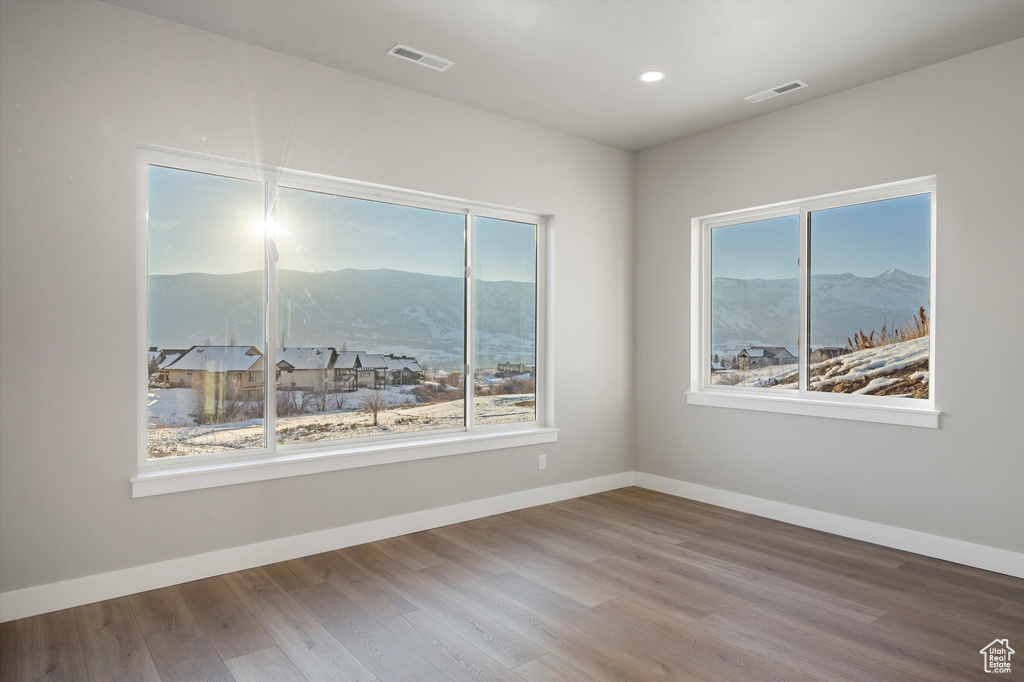 5713 E ELKHORN DR Eden, UT 84310