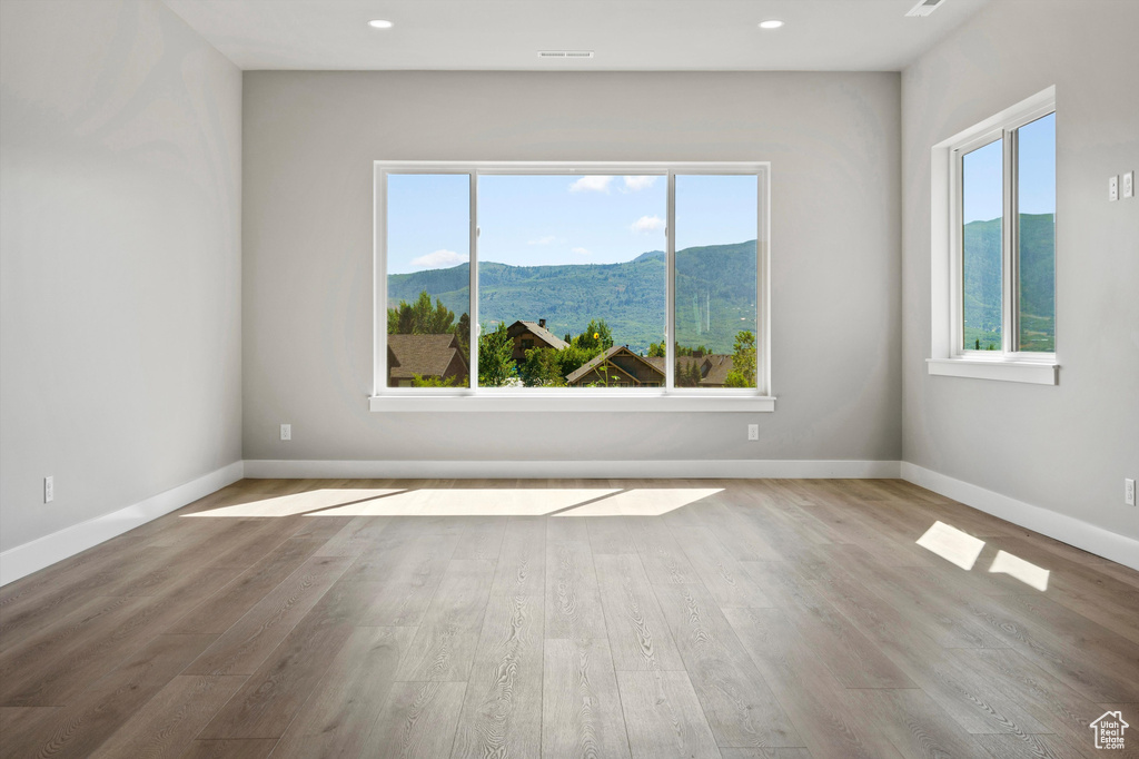 5713 E ELKHORN DR Eden, UT 84310