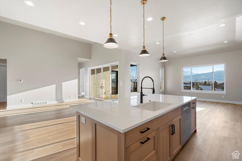 5713 E ELKHORN DR Eden, UT 84310