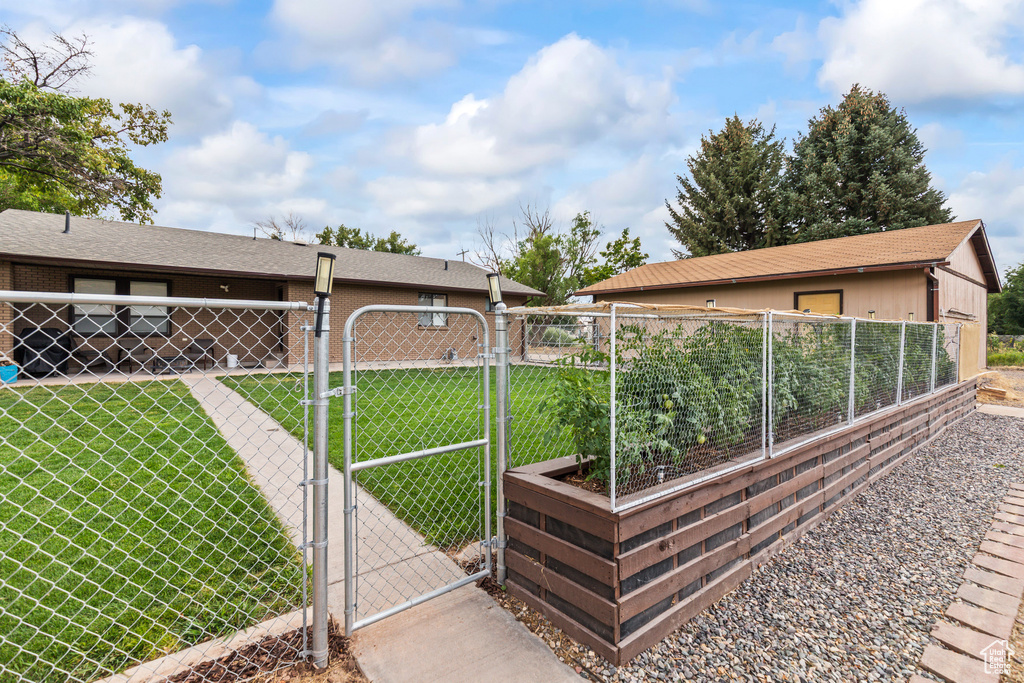 Photo 20 for MLS #2111817 at 248 S Center St