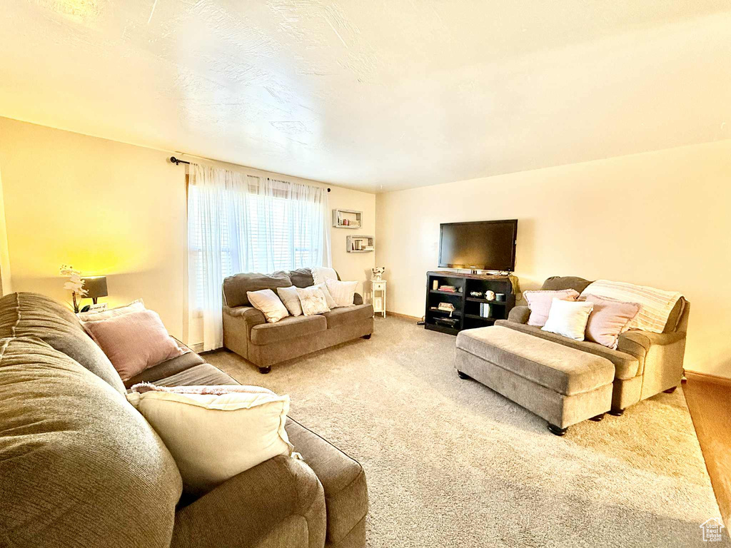 Photo 7 for MLS #2111818 at 762 E 2850 South