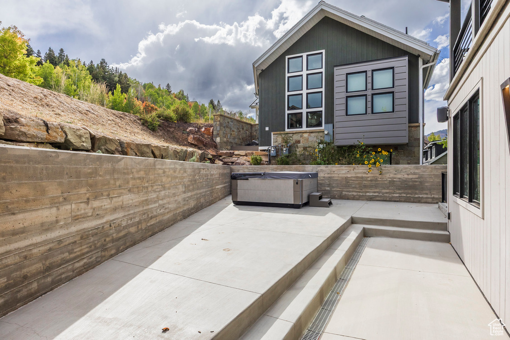 Photo 38 for MLS #2111820 at 751 Rossie Hill Dr