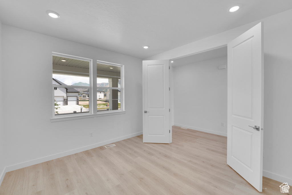 Photo 8 for MLS #2111829 at 3182 E Canyon Meadows Dr #212