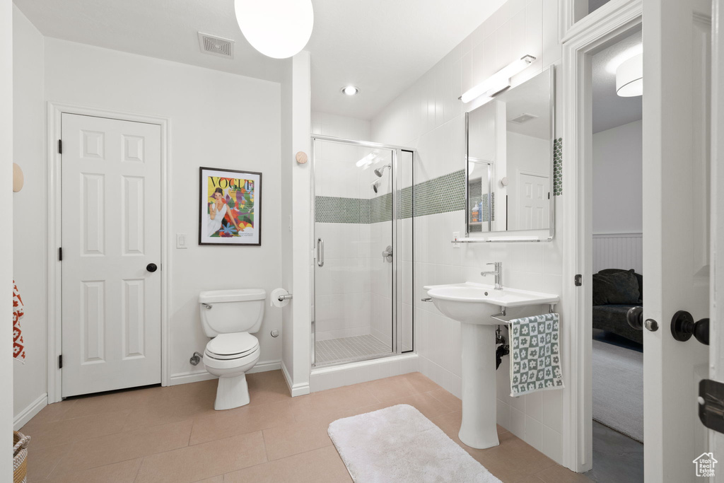 Photo 41 for MLS #2111832 at 944 Ben Lomond Ave