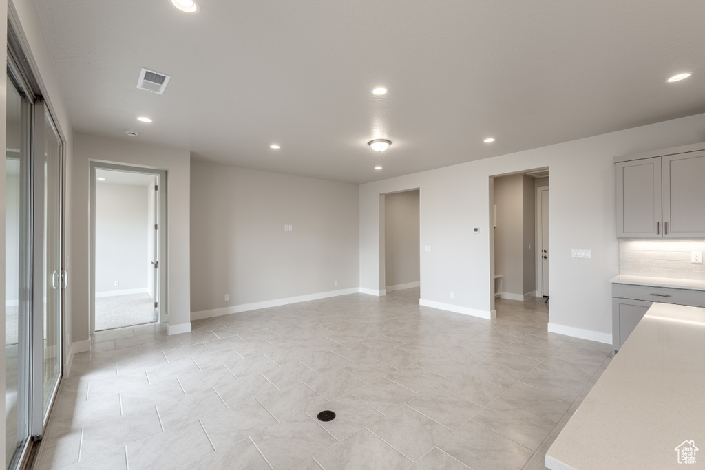 Photo 10 for MLS #2111843 at 1563 N Ascent St #148