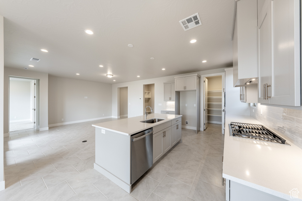 Photo 8 for MLS #2111843 at 1563 N Ascent St #148