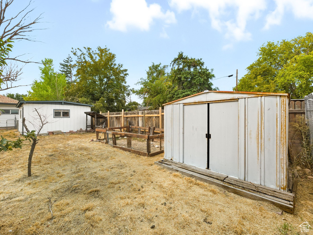 486 W 2ND AVE Midvale, UT 84047