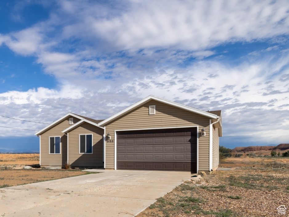 Photo 2 for MLS #2111846 at 2133 E 1000 North