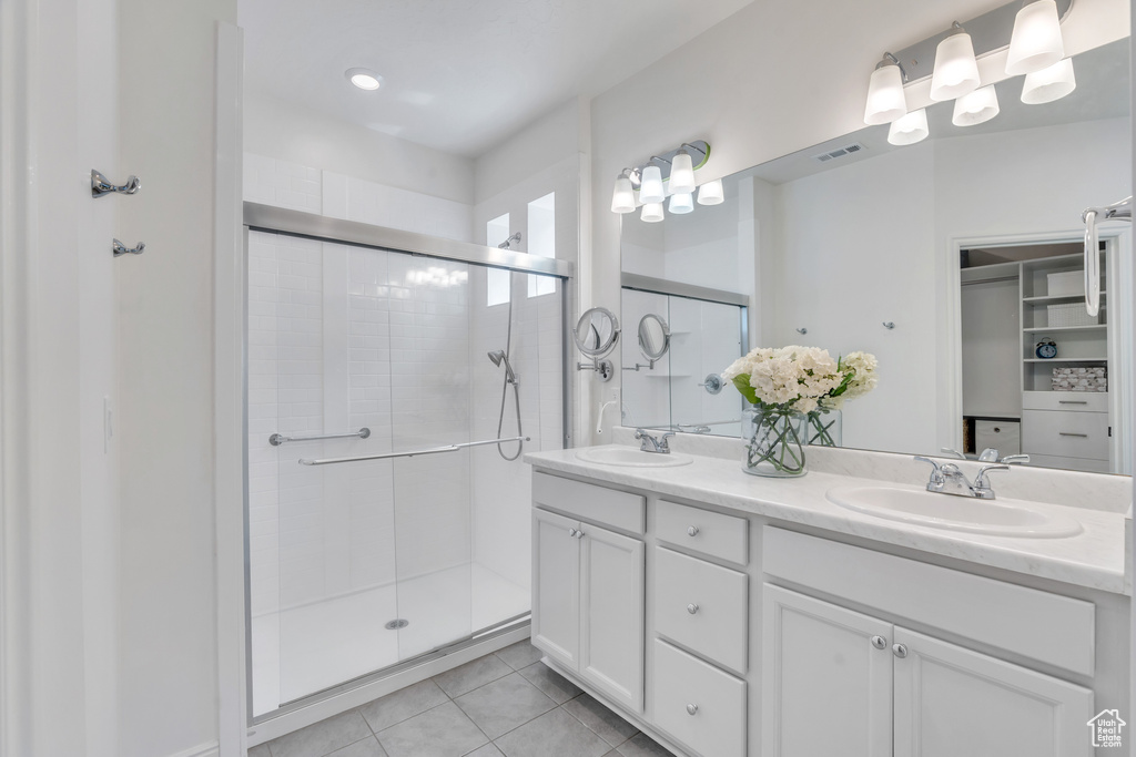 Photo 12 for MLS #2111851 at 6101 W Lake Ave