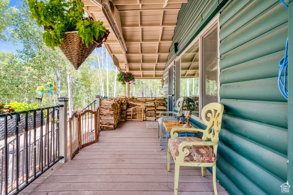 Photo 4 for MLS #2111858 at 714 Spotted Fawn Way