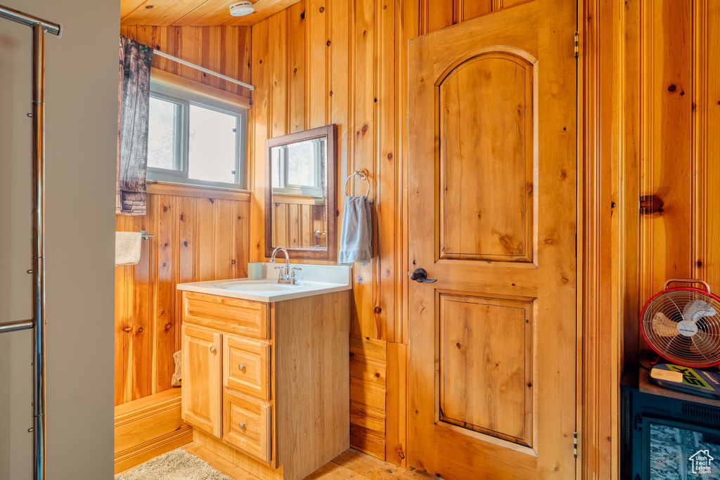 Photo 21 for MLS #2111858 at 714 Spotted Fawn Way