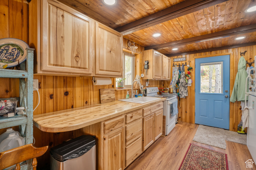Photo 13 for MLS #2111858 at 714 Spotted Fawn Way