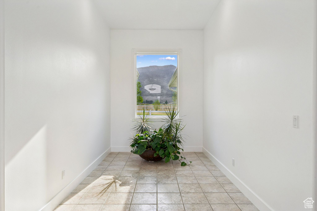 Photo 12 for MLS #2111872 at 3994 N New Ln