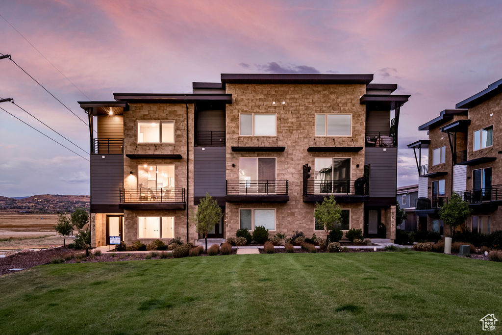 Photo 3 for MLS #2111882 at 6590 Serviceberry Dr