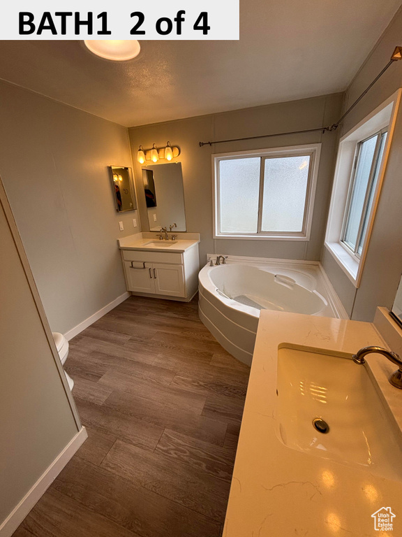 Photo 12 for MLS #2111887 at 335 W Memorial Park Rd