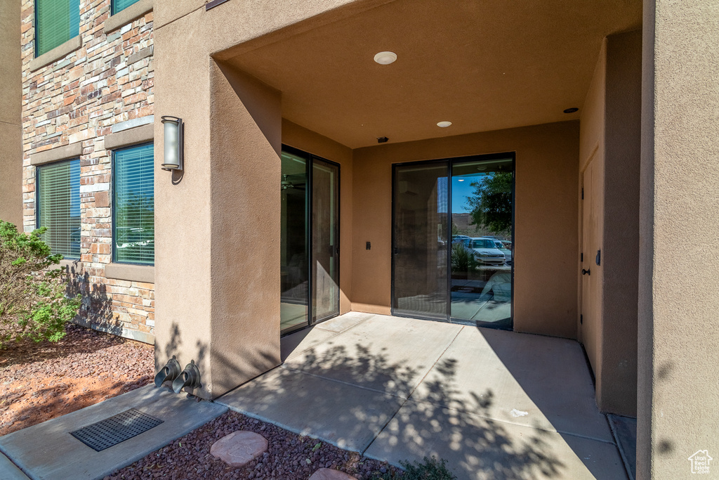 5228 VILLAS DR #4-102 Hurricane, UT 84737