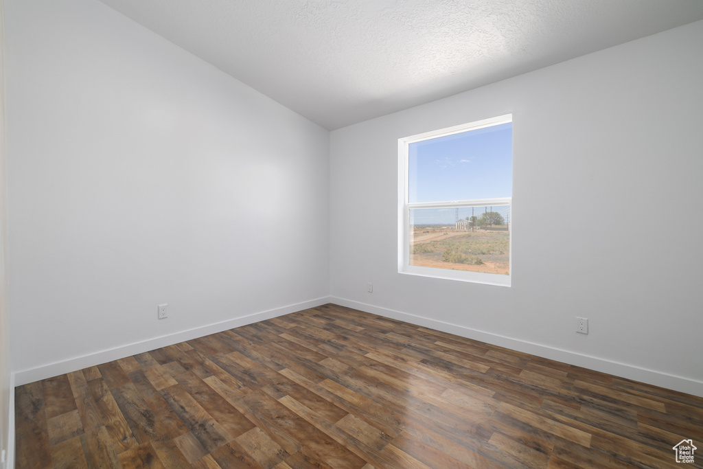 7272 N 9750 E Lapoint, UT 84039