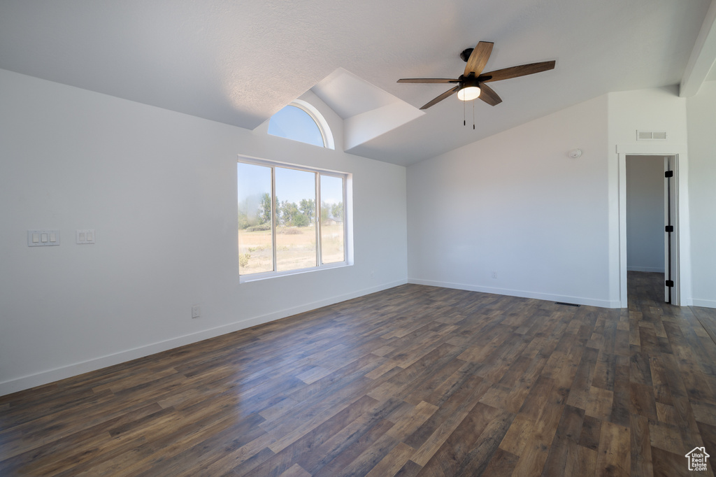 7272 N 9750 E Lapoint, UT 84039